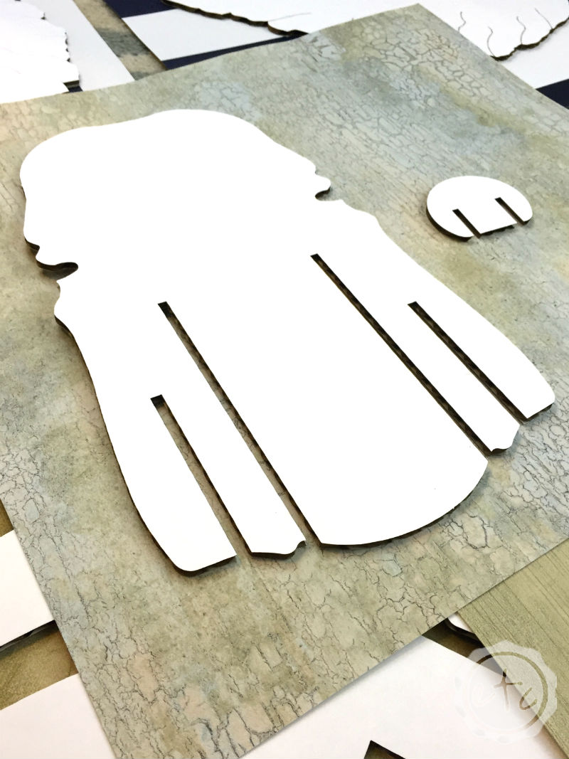 How to Customize a Cardboard Animal Head with Happily Ever After, Etc.