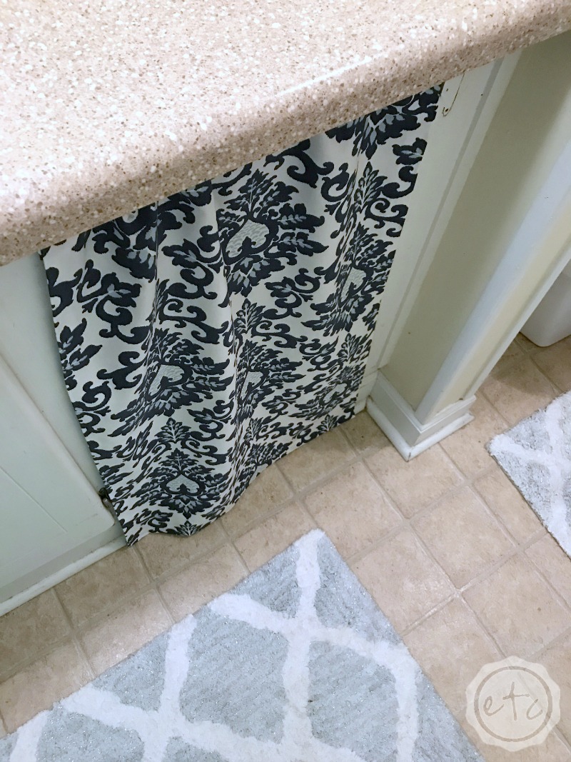 How to Hide a Litter Box