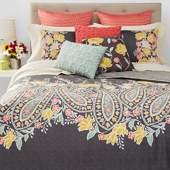 10 Ways to Make your Bed EXTRA Comfy | Happily Ever After, Etc.